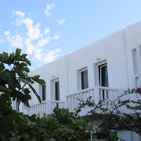 Hotel Skios Ornos  Buitenkant foto