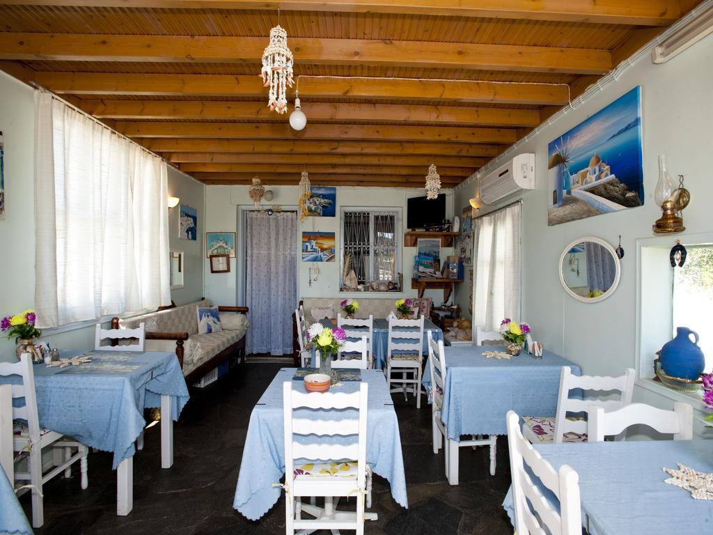 Hotel Skios Ornos  Buitenkant foto