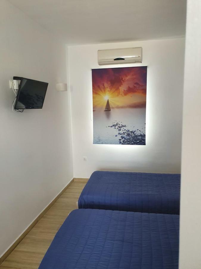 Hotel Skios Ornos  Buitenkant foto